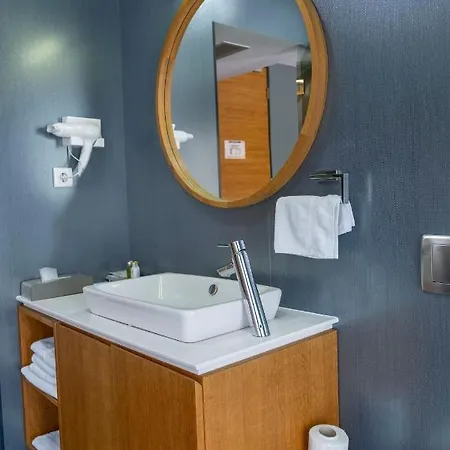Opal Hotel