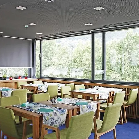 Opal Hotel 4*