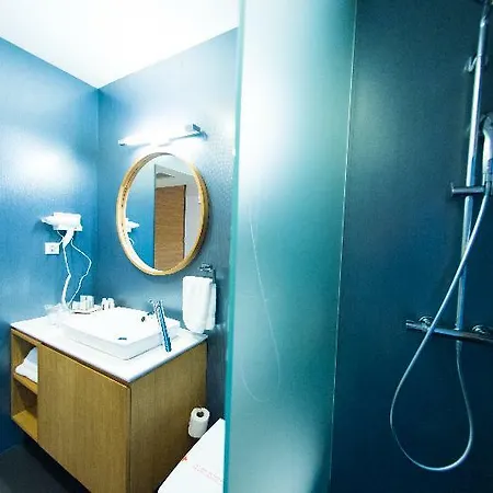 Opal Hotel 4*